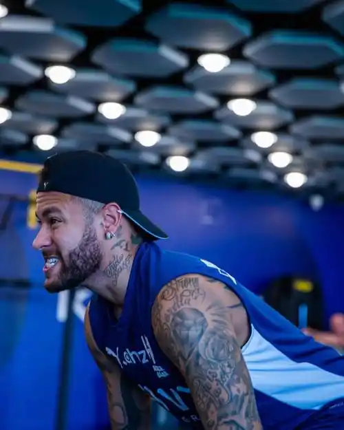 历史使其成 历史使其成